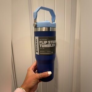 Stanley Flip Straw Tumbler 30oz (two toned blue)